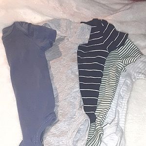 Nwot baby boy onesies❤4/20